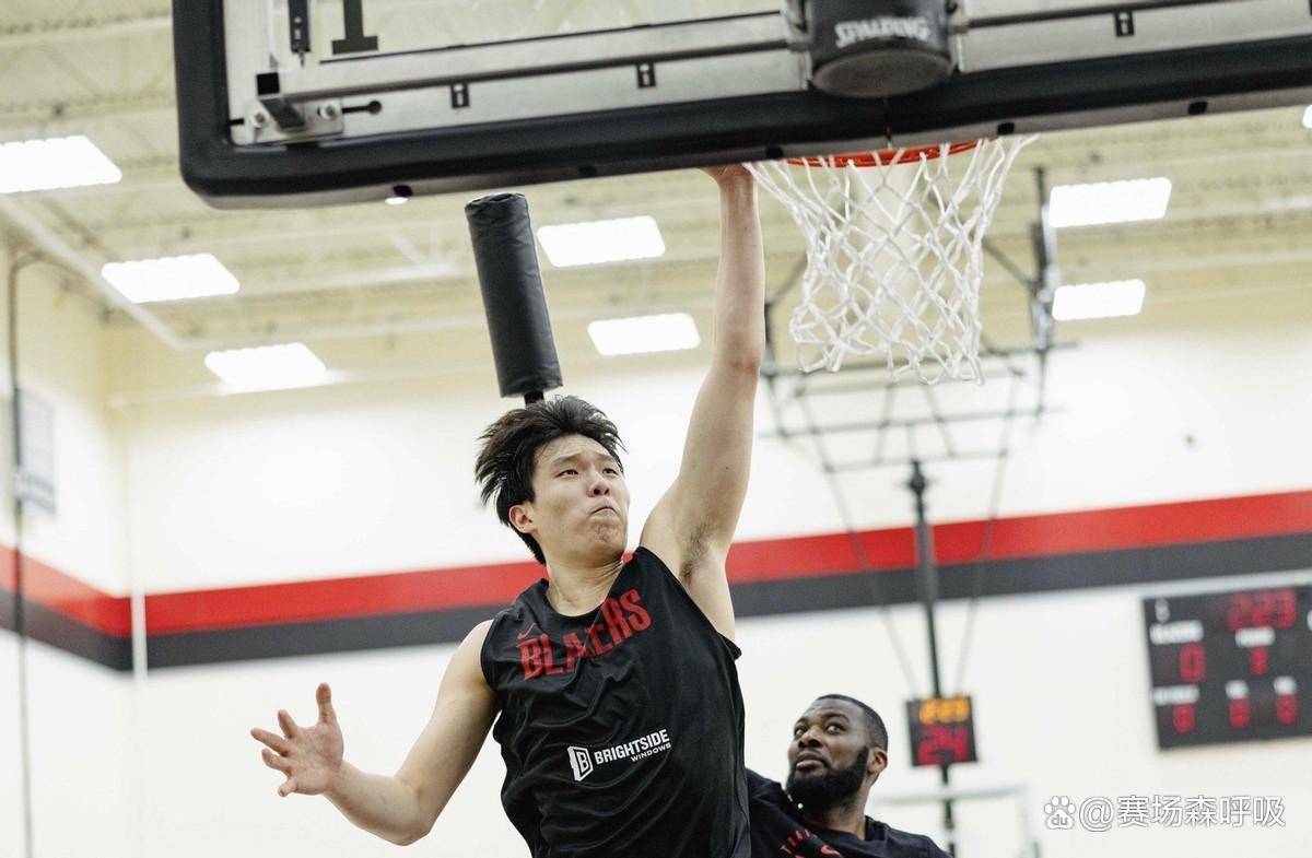 爱游戏-CBA季后赛关键时刻再迎强敌，布莱顿主帅复盘，主帅态度——悬念犹存，临场指挥获称赞(cba季后赛战况最新消息)