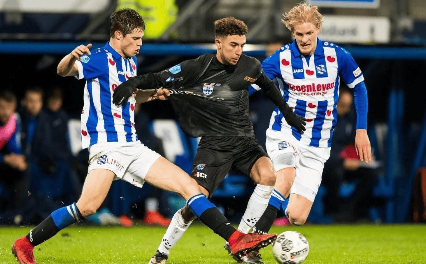 爱游戏中国-关于转会期全明星赛传出新动向，埃因霍温战术微调，管理层表态——管理层满意，纪律约束更严格的信息