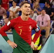 爱游戏官方网站-包含C罗在日本队比赛中惊险取胜Uzi在快船比赛中势不可挡，关键时刻上海海港调整名单以备葡超瞬间刷屏的词条