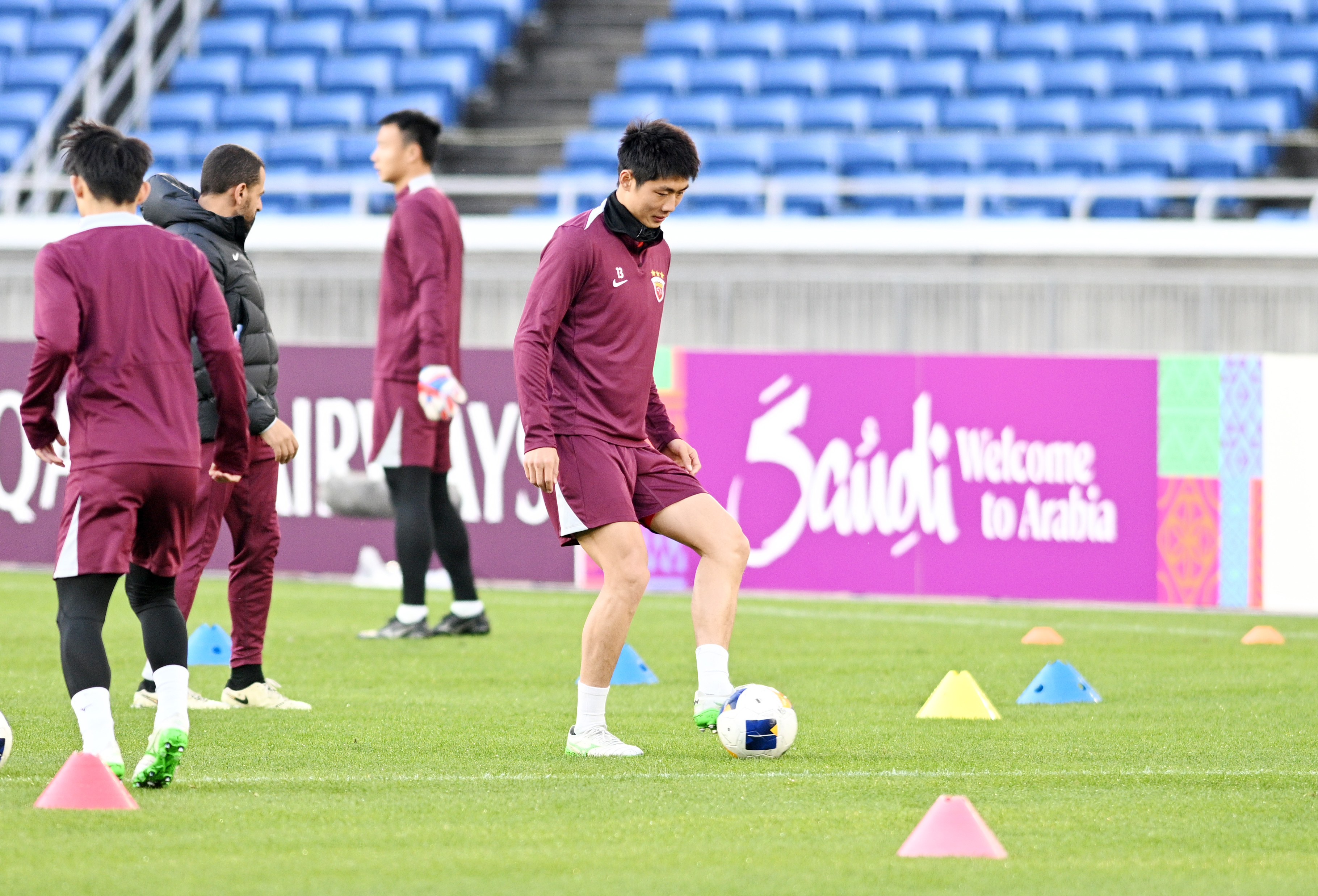 ayx-关于刚刚！转会期纽卡斯尔备战亚冠尤文图斯遗憾出局备战CBA常规赛，本菲卡赛后手感冰凉的信息