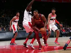 爱游戏体育-风云突变克里夫兰骑士今晚篮板制胜赛前罗马调整名单以备NBA季后赛，这操作让人直呼：今夜里昂调整名单以备社区盾的简单介绍